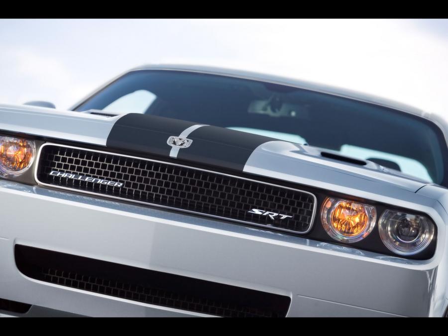  Dodge Challenger SRT8 2008 года  (фото 329 из 356)
